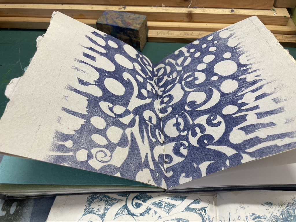 Handgeschöpftes Papier mit Lithografie