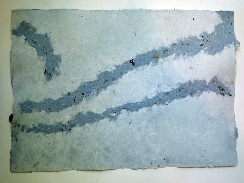 Pulpenmalerei Jeans mit Graesern